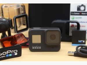 ขาย GoPro Hero 8 Black สภาพสวย อดีตประกันศูนย์ อุปกรณ์ครบพร้อมใช้งานได้เลย  อุปกรณ์และรายละเอียดของสินค้า 1.GoPro Hero 8 Black 2.ไม้ 3 Way 3.เคสกันน้ำ/ฝาเป